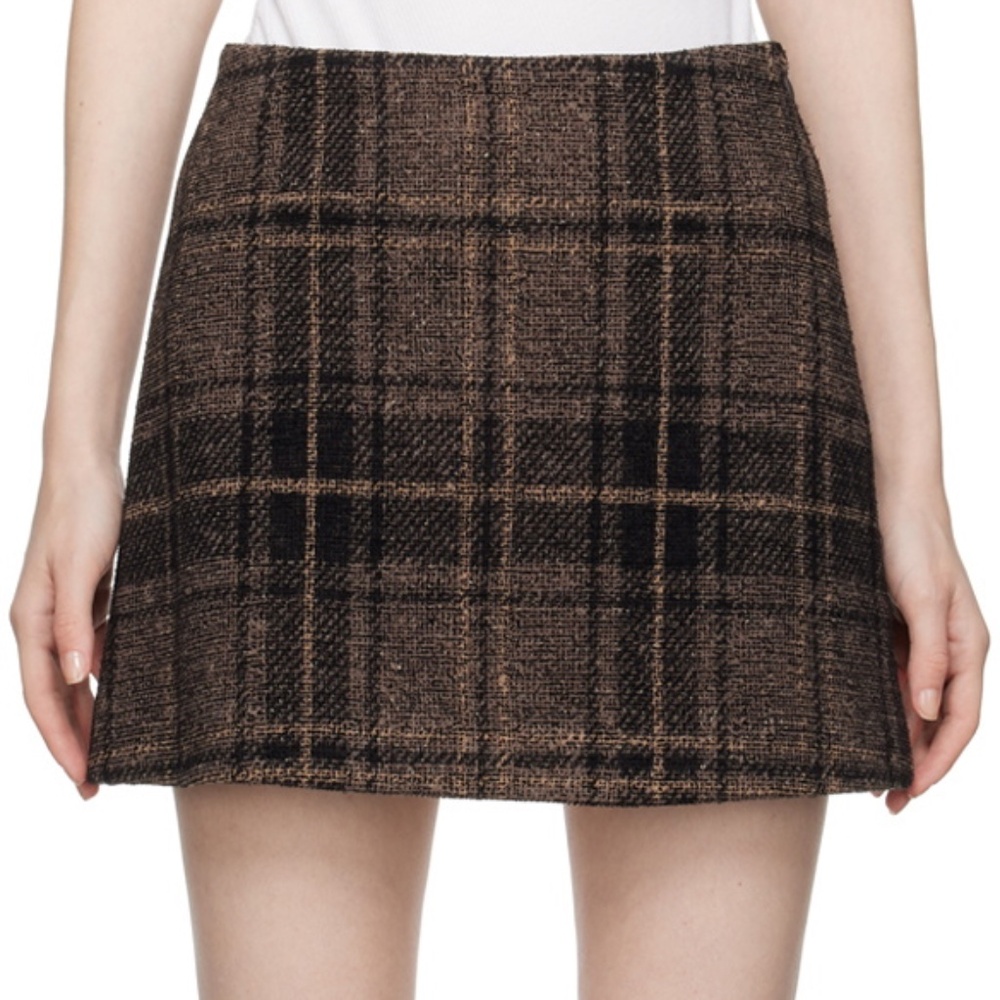 Low Classic Brown A-Line Miniskirt – Size 28
